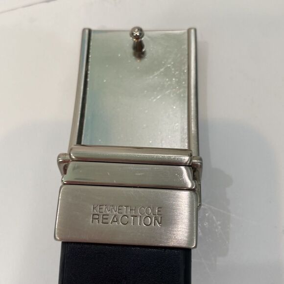 Kenneth Cole Reaction Reversible Black White Belt - Picture 9 of 12
